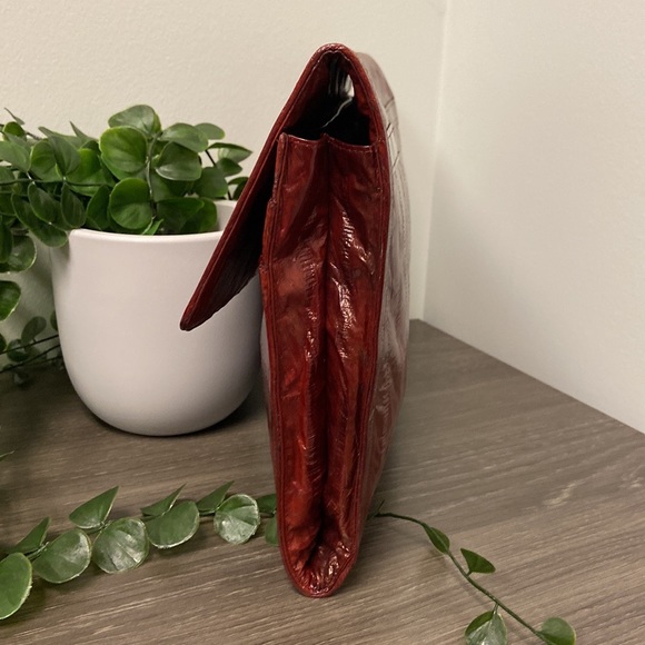 Vintage Genuine Eel Skin Clutch w/ Multiple Pockets - Picture 5 of 13